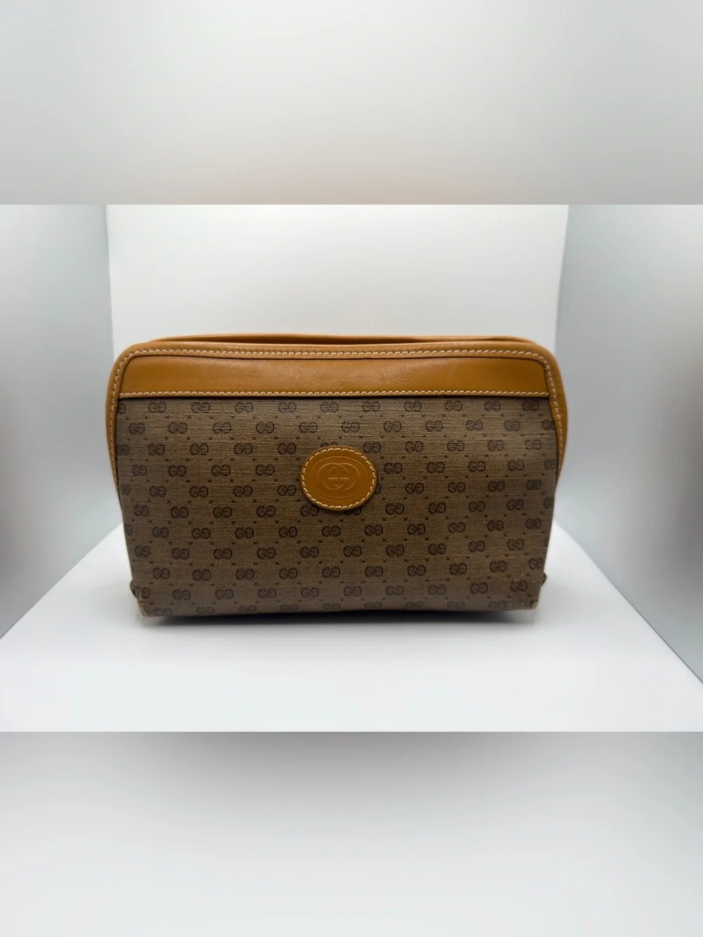 Vintage Gucci Micro GG Monogram Cosmetic Pouch Caramel Leather.